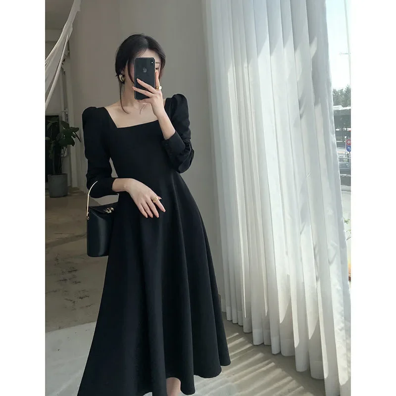 black long sleeve cocktail dress