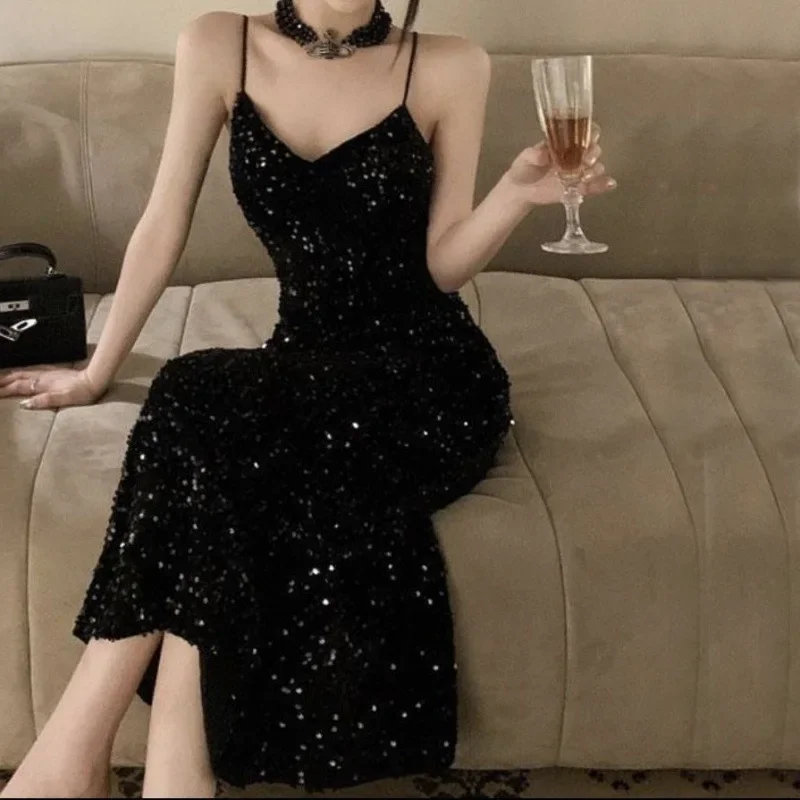 how to accessorize a black dress for a formal event