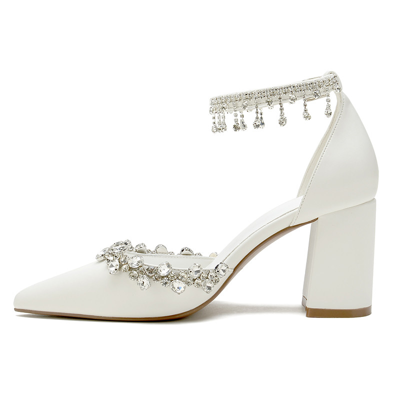 closed toe bridal shoes