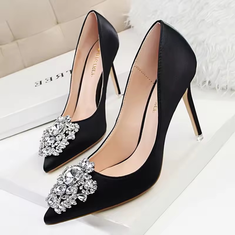 fun bridal shoes