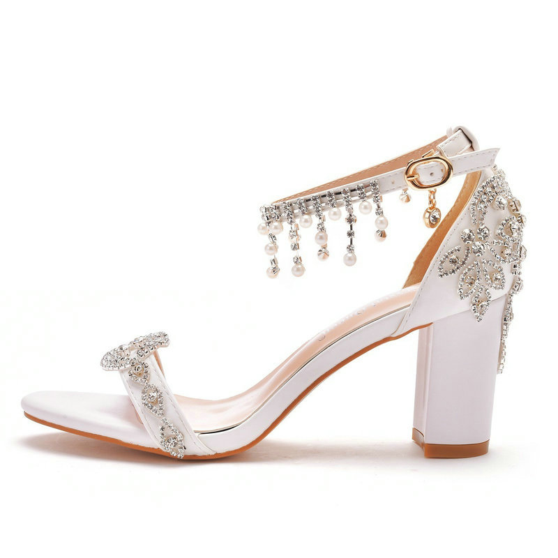 wide width bridal shoes