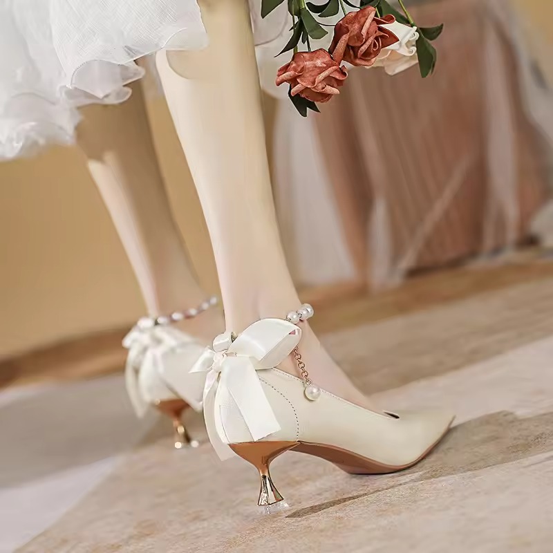 bridal shoes low heel